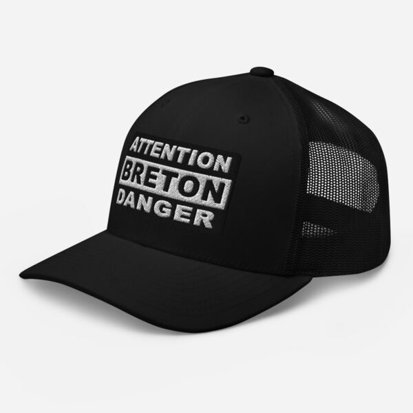casquette trucker attention breton danger ln noir 1 casquette trucker attention breton danger ln noir 1