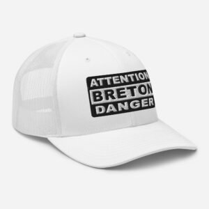 casquette trucker coloree attention breton danger blanc e casquette trucker coloree attention breton danger blanc e