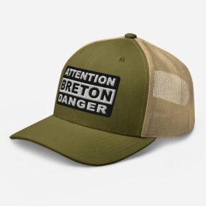 casquette trucker coloree attention breton danger olive beige 1 casquette trucker coloree attention breton danger olive beige 1