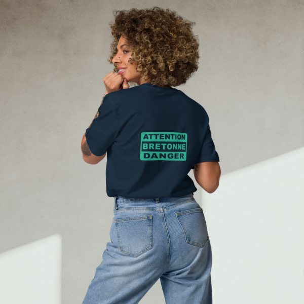 t shirt en coton bio attention bretonne danger lc marine bleu