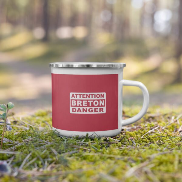 mug emaille attention breton danger rose