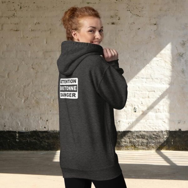 cotton-heritage-m2580-i-unisex-premium-pullover-hoodie-charcoal-heather-back-6989f7dbcee5a.jpg Sweat à Capuche ATTENTION BRETONNE DANGER
