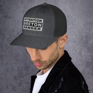 retro-trucker-hat-dark-heather-gray-left-6989cc94514cf.jpg Casquette Trucker ATTENTION BRETON DANGER Noir & Blanc