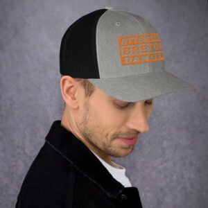 retro-trucker-hat-heather-black-right-699c4b288b804.jpg Casquette Trucker Brodée ATTENTION BRETON DANGER Coloré