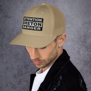 retro-trucker-hat-khaki-left-6989d44c8f13e.jpg Casquette Trucker ATTENTION BRETON DANGER Noir & Blanc