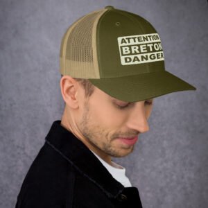 retro-trucker-hat-moss-khaki-right-699c4b4cc9fb1.jpg Casquette Trucker Brodée ATTENTION BRETON DANGER Coloré